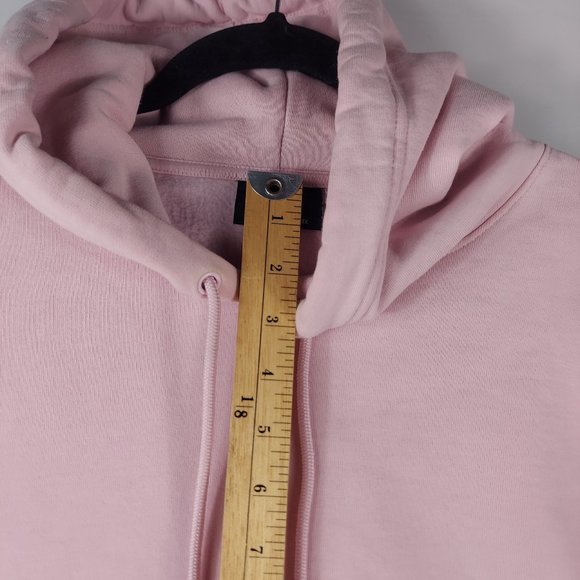Pink Justin Bieber changes hoodie duck - Picture 7 of 11